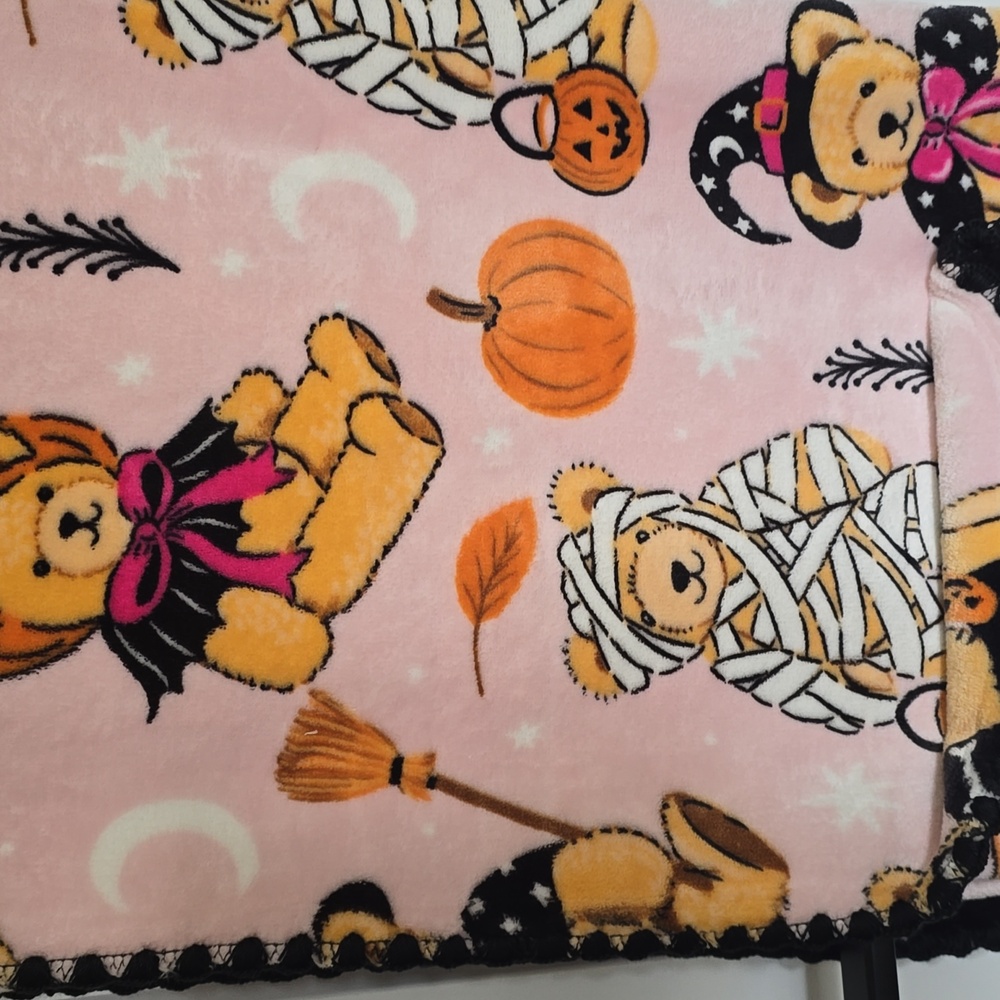 Halloween Pink Plush Throw Blanket